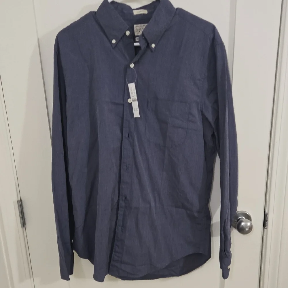NWT J. Crew Button Down! Secret Wash! Size Medium ! - Picture 1 of 3